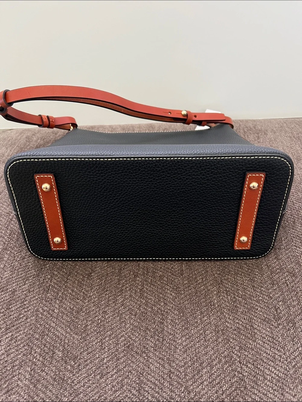Dooney & Bourke Black Pebbled Hobo NWT